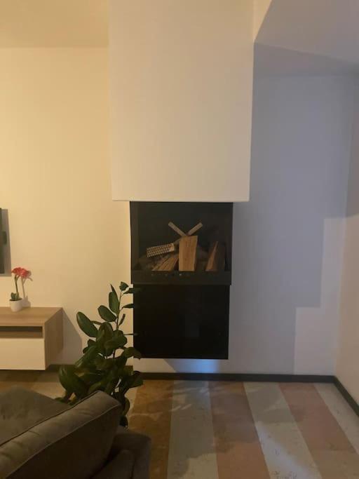 Appartamento Sole Venezia Mestre Esterno foto